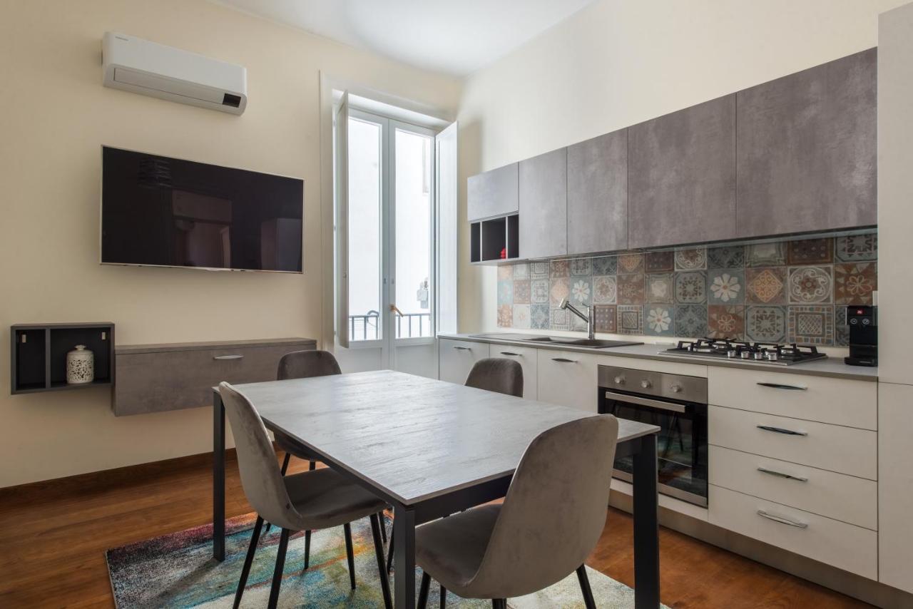Anna'S Luxury Apartment Palermo Luaran gambar