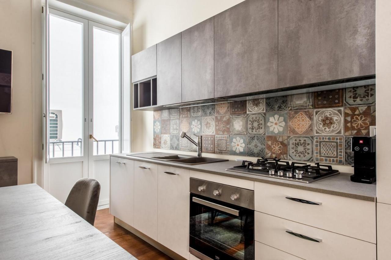 Anna'S Luxury Apartment Palermo Luaran gambar